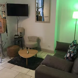  Hébergement de vacances Maison Proche Du Port France